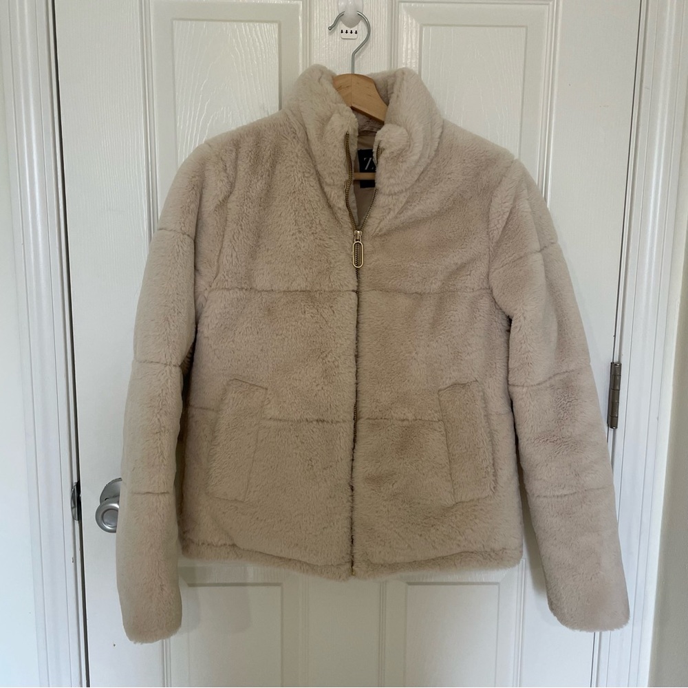 Zara Faux Fur puff Jacket light beige XS